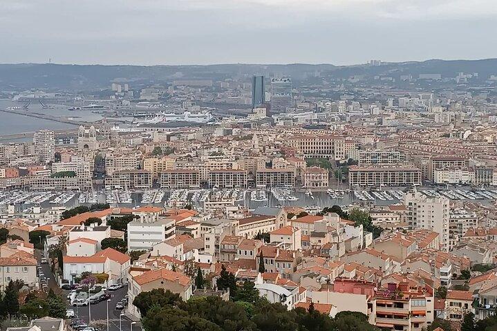 Visite Privée à Aix en Provence avec Dégustation de Vin