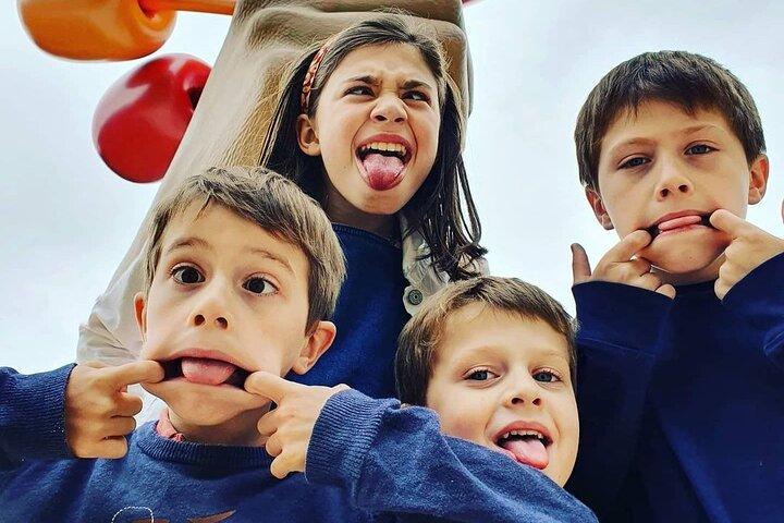 Le Super Fun Family Tour