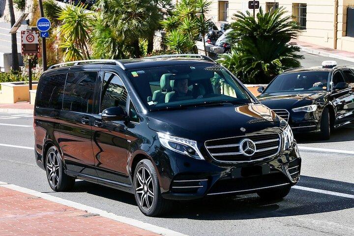 Transfert privé en voiture: Aéroport depuis/vers la Ville ou Port de Marseille