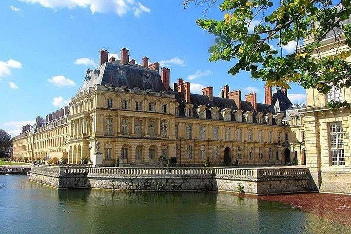 Châteaux de Fontainebleau et Vaux-Le-Vicomte - Voyage en transport