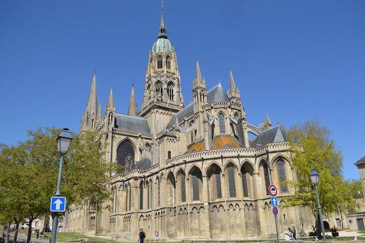 Transfert privé de Paris à Bayeux