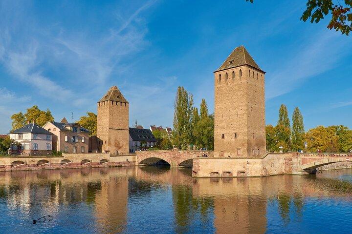 Strasbourg: visite privée à pied personnalisée avec un guide local