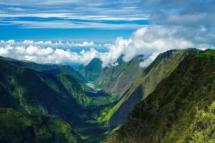 Journée de visite des montagnes jusqu'au Volcan + petit déjeuner
