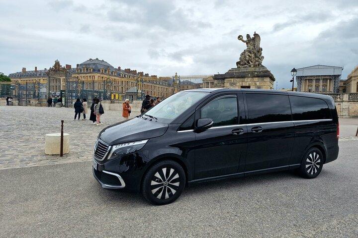 CHÂTEAU DE VERSAILLES Transfert aller-retour depuis Paris en van de luxe