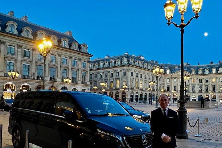 Transfert privé en Mercedes luxe de DISNEYLAND Paris à => PARIS avec Cab-Bel-Air