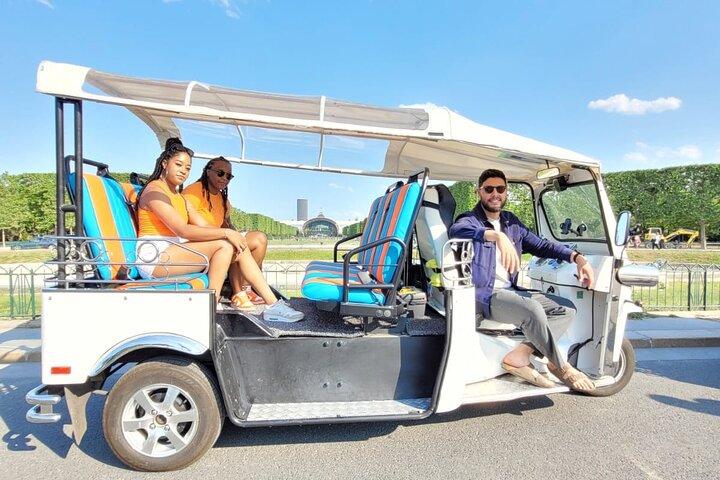 Balade Privée de Paris en Tuktuk