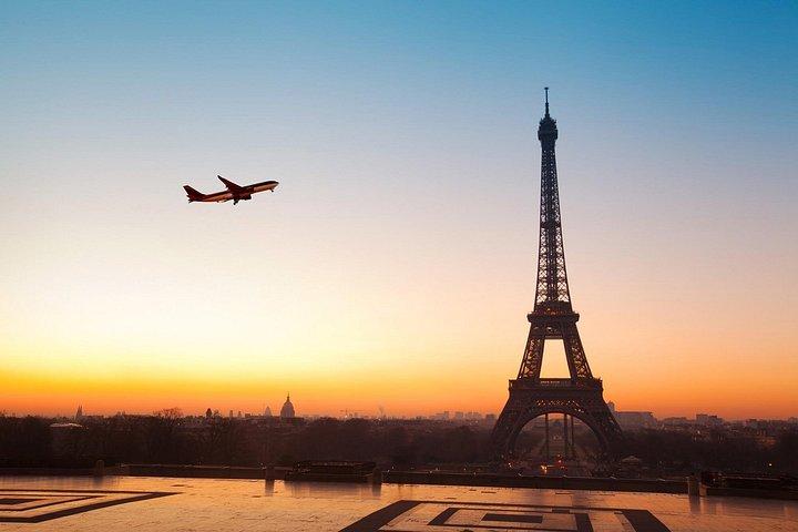Transfert privé d'aéroport : CDG à Paris Centre