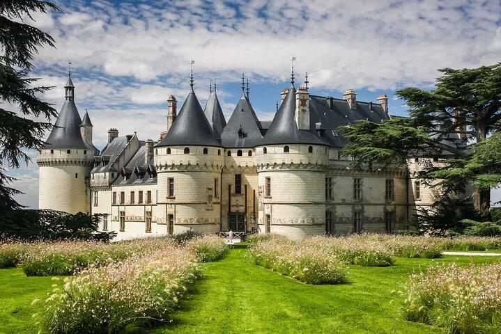 Visite privée des châteaux de Chaumont et de Chenonceau au départ de Tours
