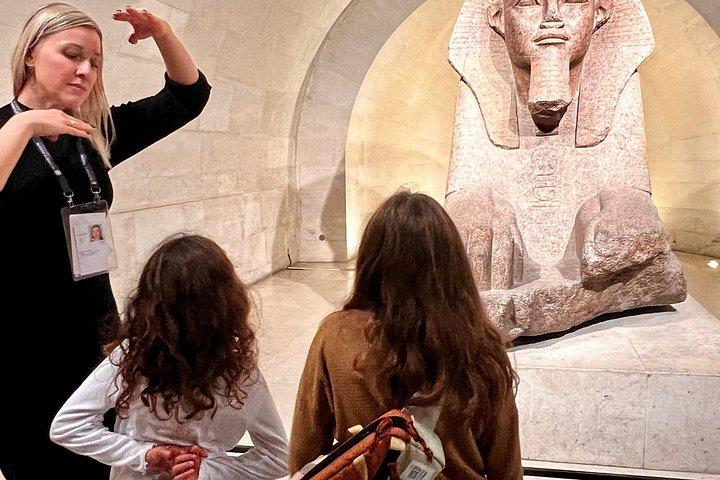 Maman Mia ! Visite guidée du musée du Louvre à Paris Activité adaptée aux enfants