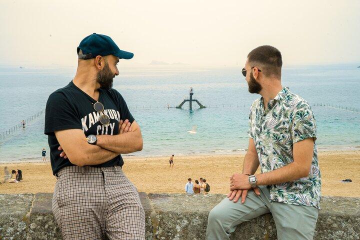 Jeu interactif privé et visite à pied à Saint Malo