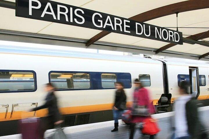 Transfert privé d'arrivée : Gare de Paris à l'hôtel
