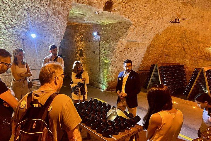 GRAND VINTAGE Taittinger Veuve Clicquot Caves & Dégustations voyage