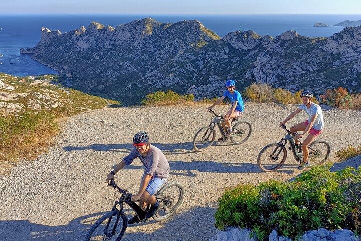 Calanques Panorama e-bike tour à Marseille - Parc National