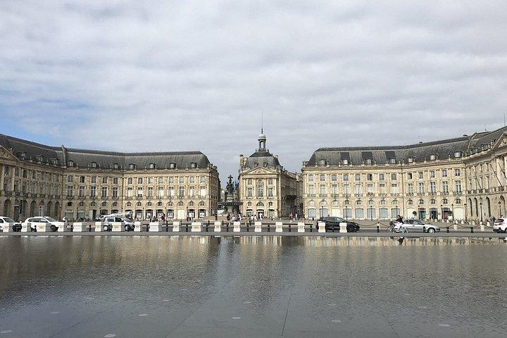 Visite privée à pied historique à Bordeaux