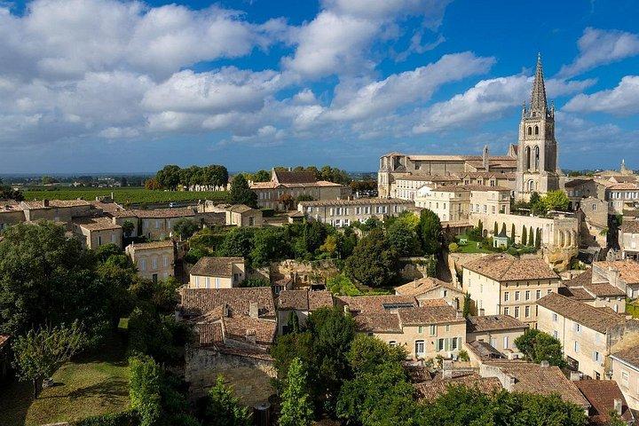 Demi journée à Pomerol et Saint Emilion en voiture de collection