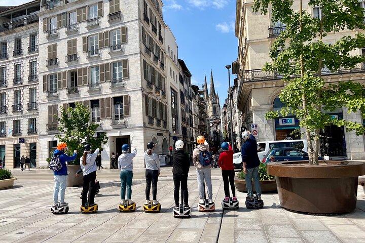 Balade Insolite et Écologique en gyropode et vélo électrique à Bayonne