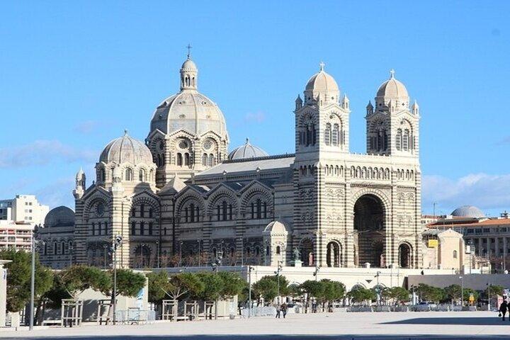 Visite guidée à pied des quartiers locaux de Marseille