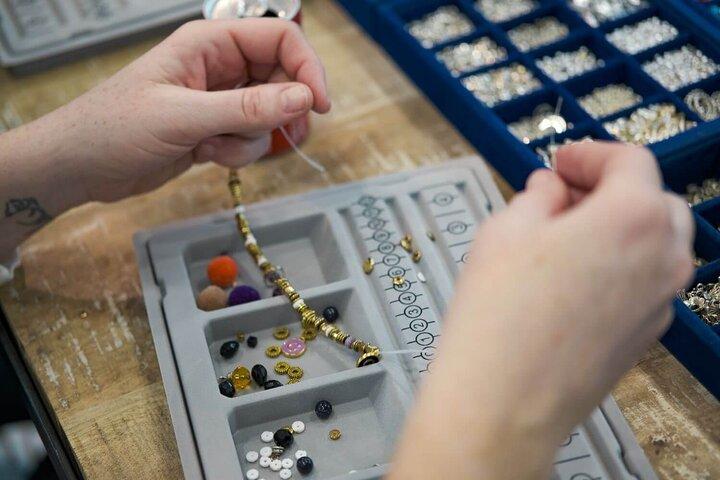 Fabrication de Bracelets Personnalisables à Paris