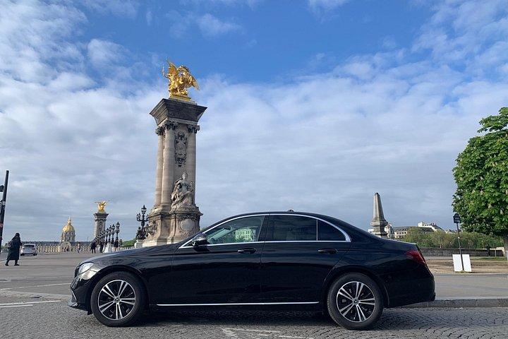 Aéroport de Paris à la ville Transfert privé avec voiture ou van