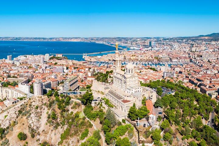 Visite guidée privée à pied à Marseille