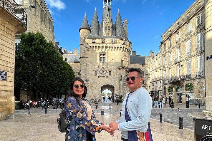 Visite guidée privée de Bordeaux avec un guide local