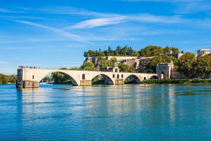 Explorez Avignon en 60 minutes avec un local