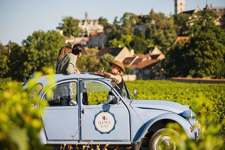 Circuit guidé 1 journée sur la Route des vins de Bourgogne en 2CV
