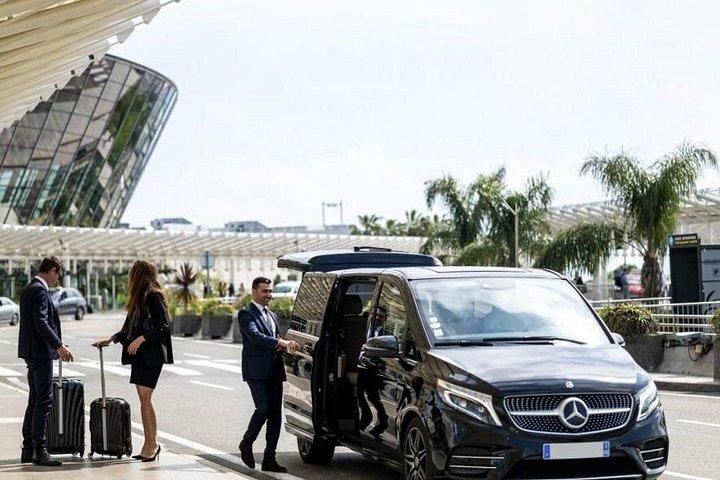 Transfert privé Aéroport CDG depuis ou vers Paris