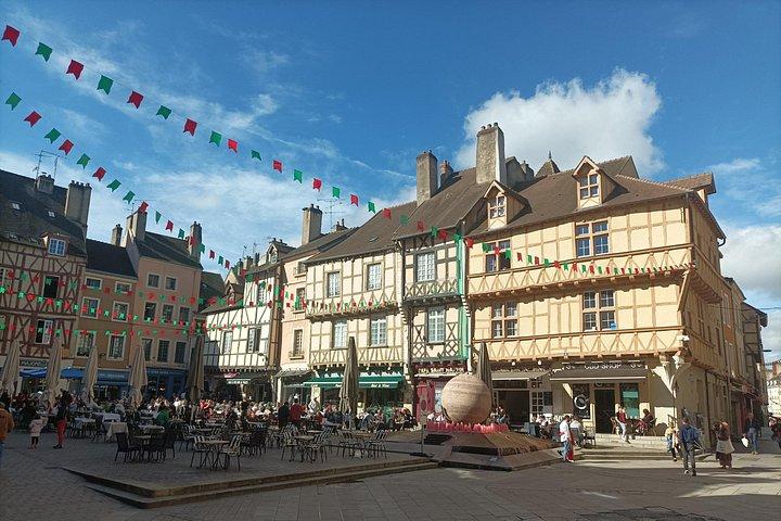 Visite guidée privée de Chalon-sur-Saône avec un guide officiel !