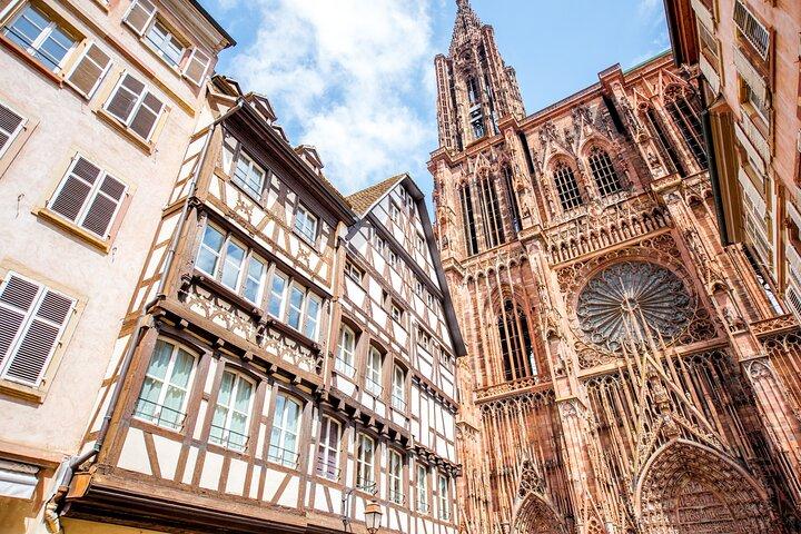 Visite guidée à pied de la Petite France et de la Cathédrale de Strasbourg