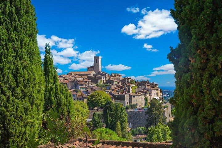 Excursion d'une journée sur la côte ouest: Villages médiévaux et vues panoramiques