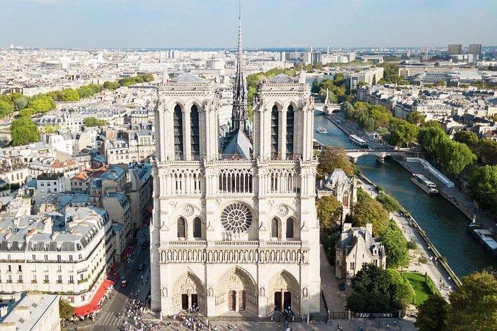 Cathédrale Notre-Dame Extérieure Promenade guidée