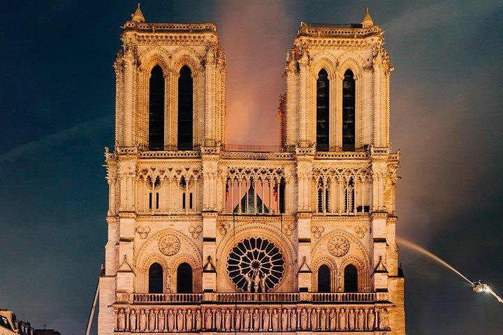 Les Mystères de la Reconstruction de Notre Dame de Paris