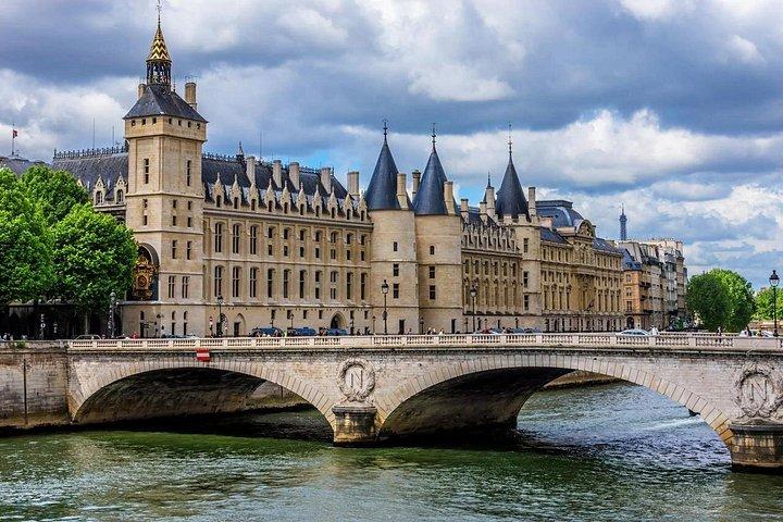 3in1 Notre-Dame Tour plus Croisière en bateau et Tour Eiffel Histoire