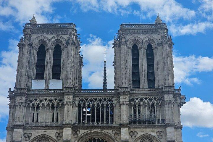 Accès Cathédrale Notre-Dame et visite à pied en plein air