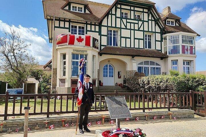 Visite privée du débarquement canadien de Normandie au départ de Rouen | Avec Guide