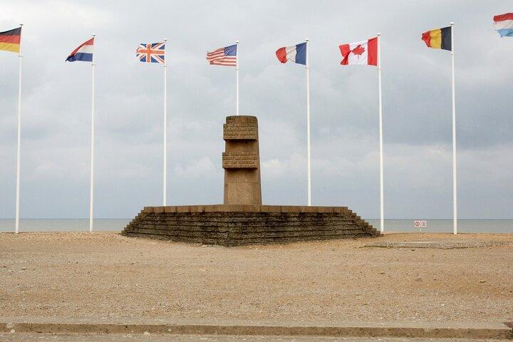 Tour de Normandie WW2 au départ de Paris avec un Expert : Sites et Mémoriaux du Débarquement