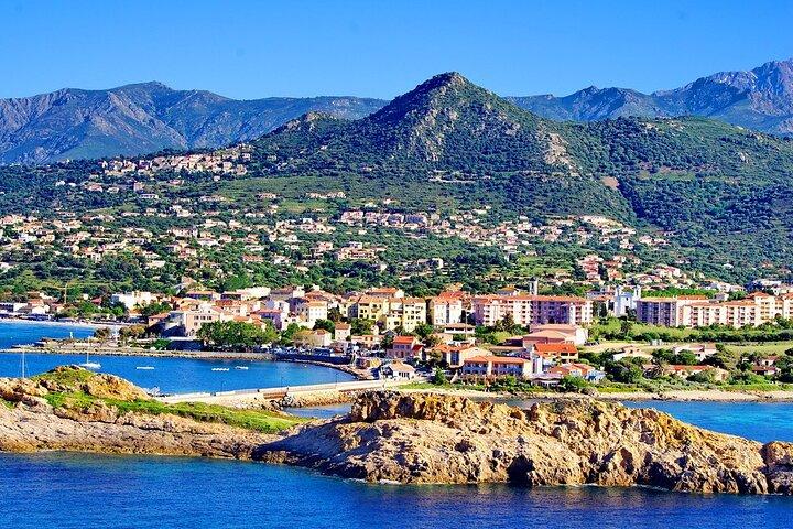 Découverte de l'île Rousse et dégustation de vin du port de croisière de Calvi