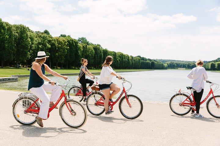 Visite à vélo d'une demi-journée à Versailles avec le hameau de Marie-Antoinette