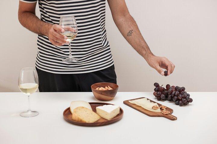 Vins & Fromages à Montmartre: Un vrai goût de la France 6-ppl Max