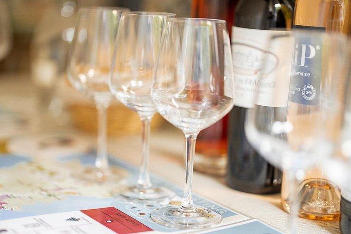 Dégustation de vins fins français dans le centre-ville de Nice