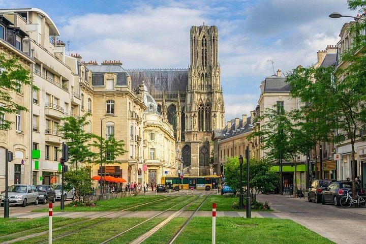 Explorez Reims en 60 minutes avec un Local