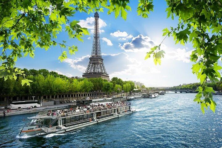 Paris en 60 minutes de croisière sur la Seine