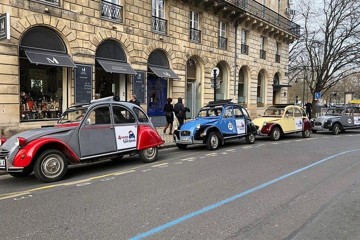 Visite privée de Bordeaux en Citroën 2CV - 45min