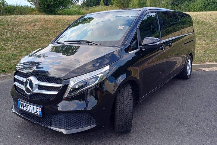 Transfert de luxe AÉROPORTS CDG-PARIS/DISNEYLAND MERCEDES 1 - 6 pers
