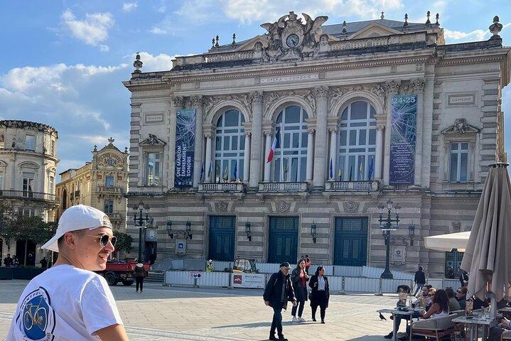 Visite Guidée du Centre Ville de Montpellier en Vélo électrique