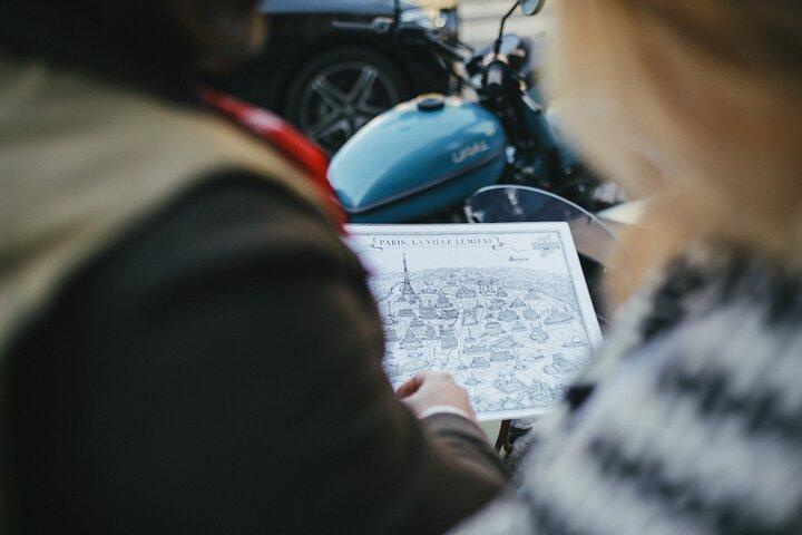 Paris Vintage Sidecar Tour – Emily à Paris