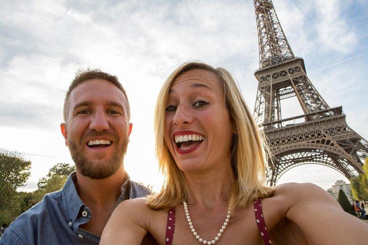 Tour Eiffel Grounds Promenade et croisière sur la Seine