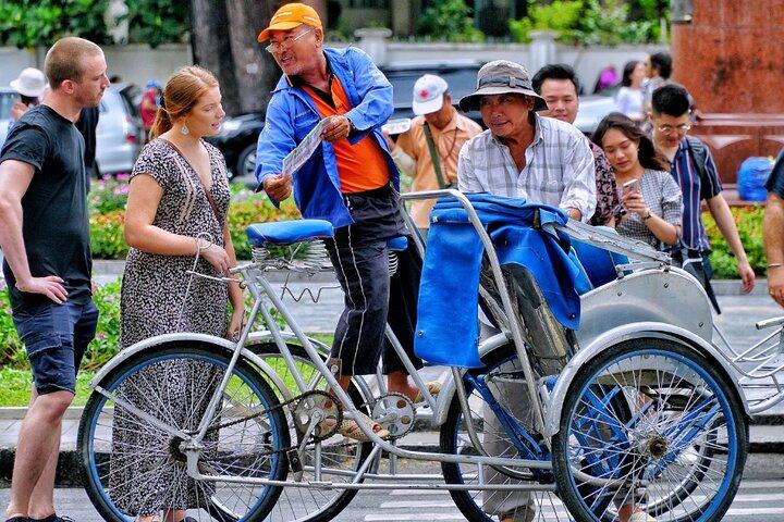 Visite de Paris Seine à vélo, entrée facultative du Louvre