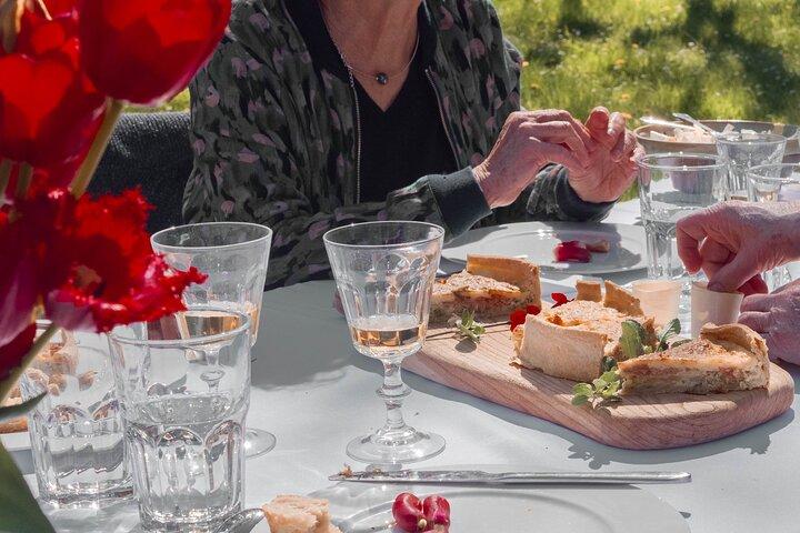 Déjeuner à l'Ombre des Noyers, avec Visite-Dégustation du domaine